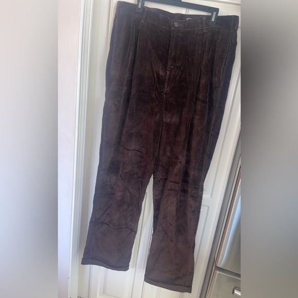 Vintage Eddie Bauer Corduroy‎ Pants Men's 38x34 Tall Pleated Cuff Brown - Picture 1 of 4